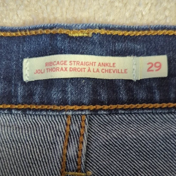 Levi's Ribcage Straight Ankle - Picture 4 of 10